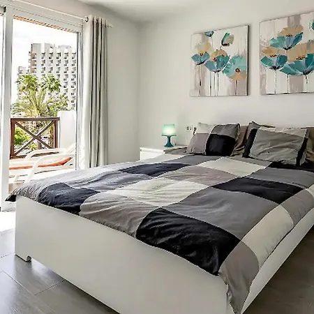 Spacious Tenerife بيت للعطل *